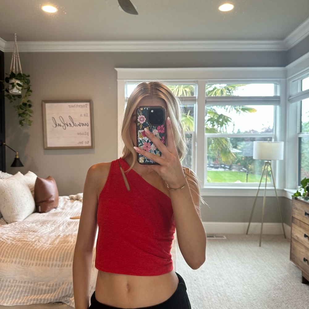 Beyond Yoga Vibrant Red One-Shoulder Crop Tank